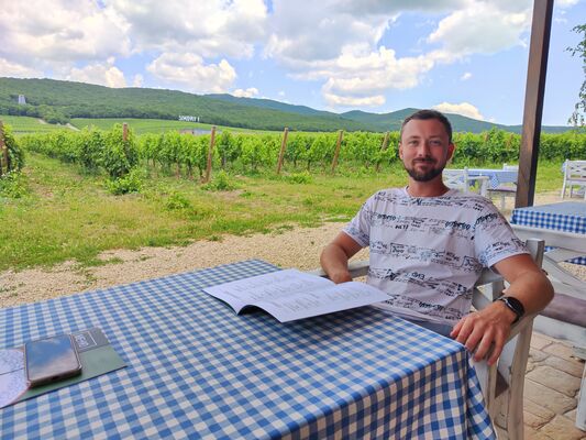 ,   Max, 35 ,   