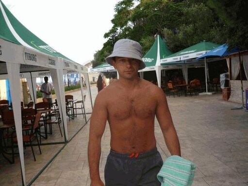  ,   Victor, 45 ,   ,   , c 