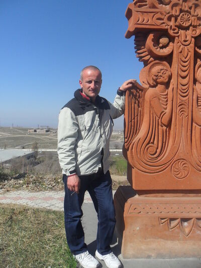  ,   Tiko, 51 ,   ,   , c 