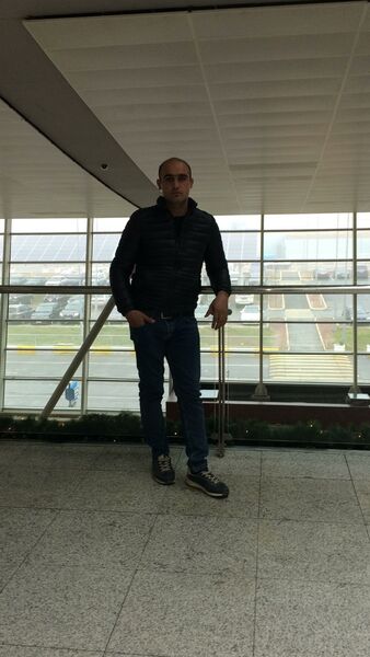  ,   Davit, 36 ,     , c 
