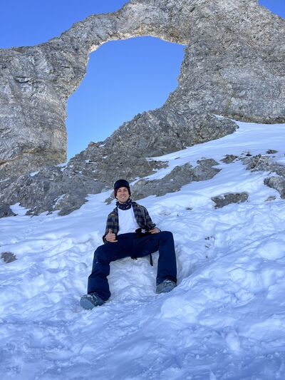  Lyon 03,   Yadin, 30 ,   ,   