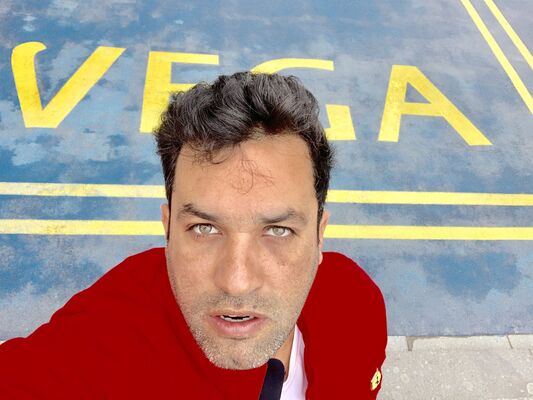  ,   David, 37 ,   ,   , c , 