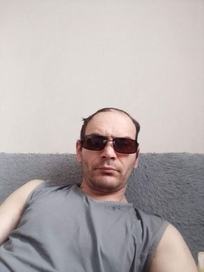  ,   Sasha, 45 ,   c 