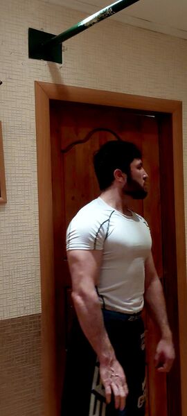  ,   Armen, 30 ,   ,   