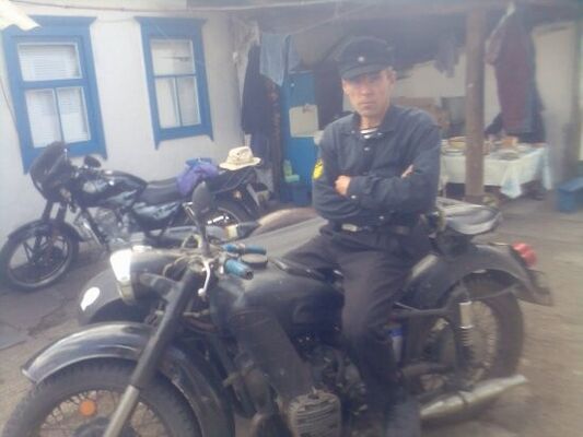  ,   Vladis, 62 ,   ,   , c 