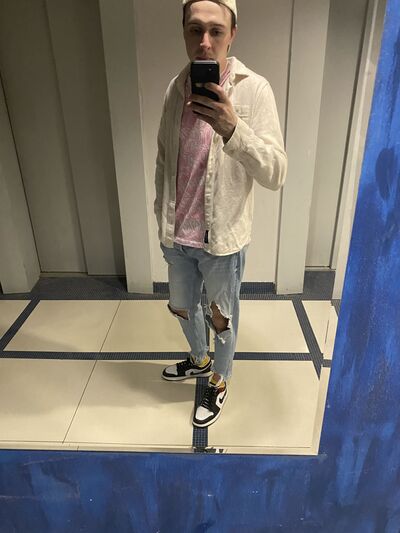  ,   Slava, 27 ,   ,   , c 