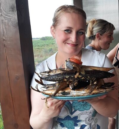  -,   Sveta, 45 ,   ,   , c 