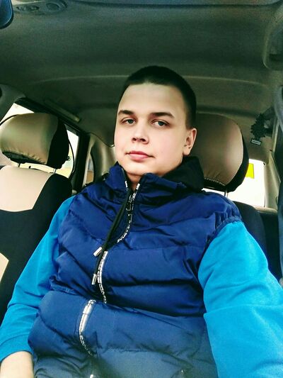  -,   Alexander, 28 ,   ,   , c 