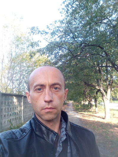  ,   Nik, 41 ,   ,   , c 