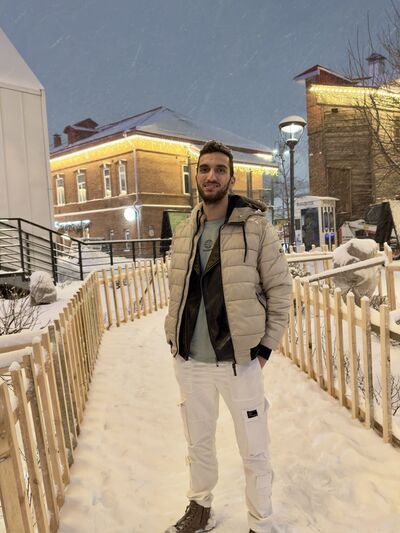  ,   Ali, 25 ,   ,   , c , 