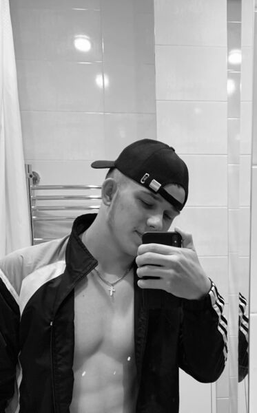  ,   Stepan, 21 ,   ,   