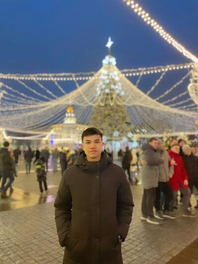  ,   Fong, 28 ,   ,   , c 