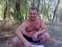  ,   Andre, 53 ,   