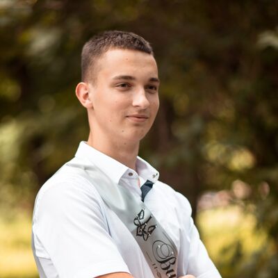 ,   Bohdan, 18 ,   ,   