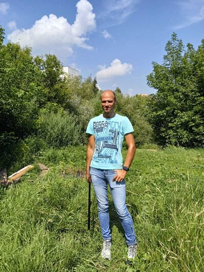  ,   Vladimir, 37 ,   c 