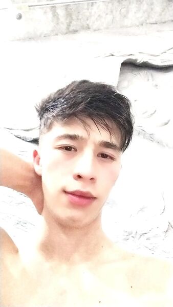  Lambeth,   Avazbek, 21 ,   ,   