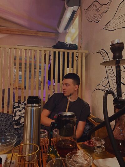  ,   Ilya, 22 ,   ,   