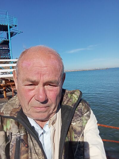  ,   Petr, 72 ,   ,   