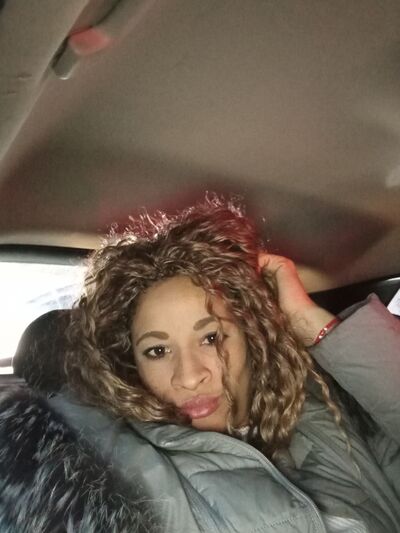 ,   Dayana, 37 ,   ,   