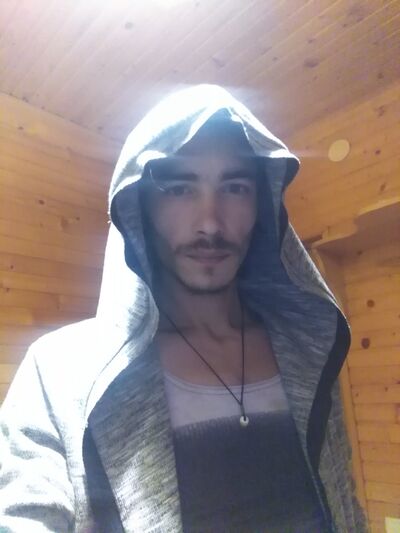  ,   Grisa, 31 ,   ,   