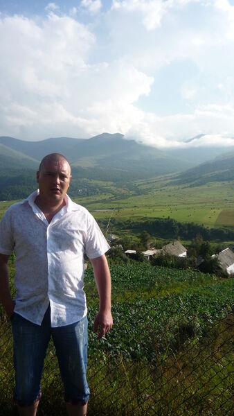  ,   Stas, 44 ,   