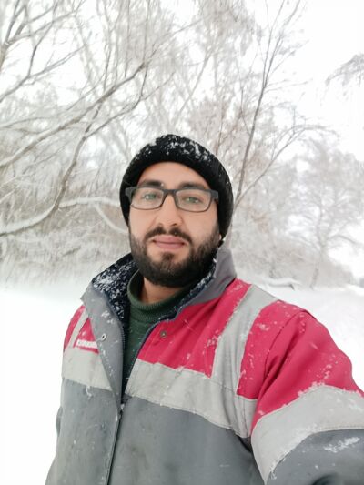  ,   Ahmet, 32 ,   ,   