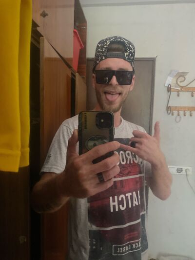  ,    , 31 ,   c 