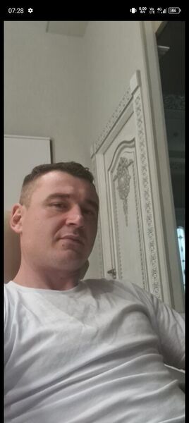  ,   Erik, 36 ,   ,   