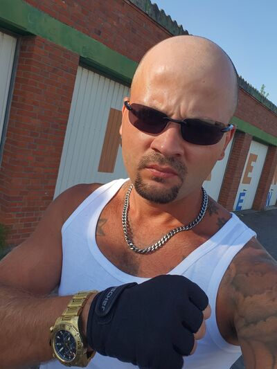  ,   Andris, 33 ,   ,   , c 