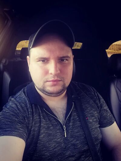  ,   Denis, 31 ,   ,   
