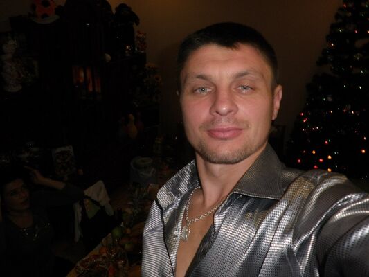  ,   Michael, 42 ,   ,   , c , 