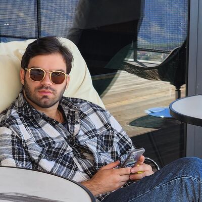  ,   Giorgi, 30 ,   ,   