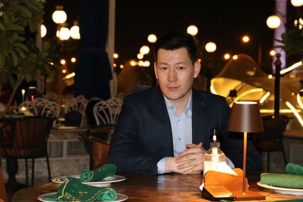  ,   Davron, 30 ,   ,   , c , 