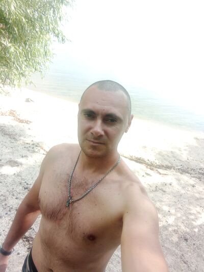  ,   Andrey, 35 ,   c 