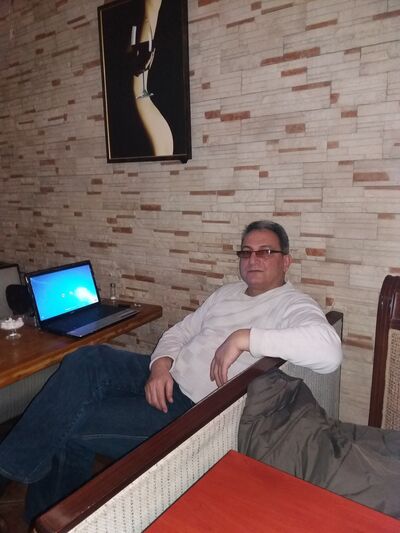  ,   Hikmet, 58 ,   