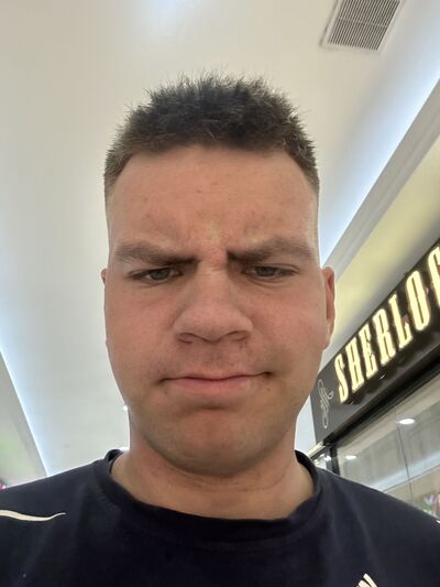 ,   Dmitrii, 22 ,   ,   , c 