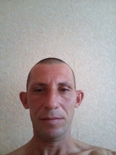  ,   Aleksandr, 48 ,   ,   , c 