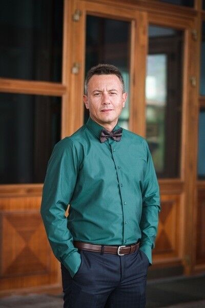  Novy,   , 52 ,   ,   , c 