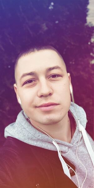  ,   Pavel, 33 ,   ,   , c 