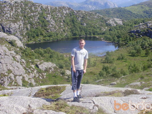  ,   Tomas, 40 ,   ,   , c 