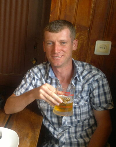  ,   David, 44 ,   ,   , c 