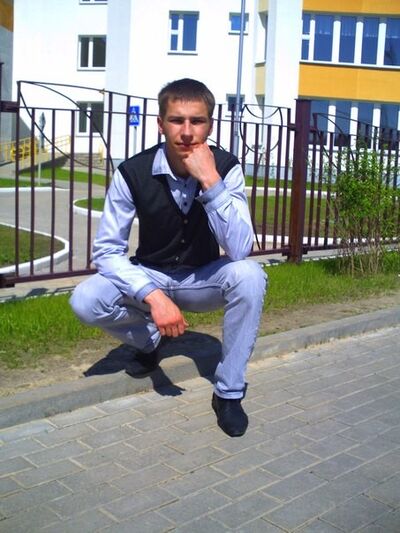  ,   Andrey, 32 ,   