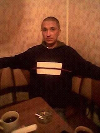  10712051  Malkov, 41 ,    