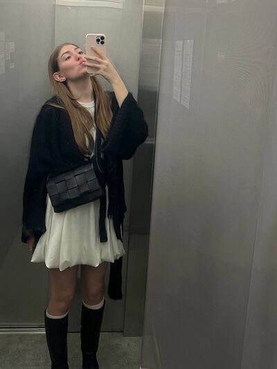 ,   , 28 ,   ,   