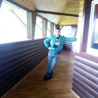  ,   Garik, 31 ,   ,   , c 