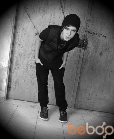  ,   Mayk, 32 ,   ,   , c , 