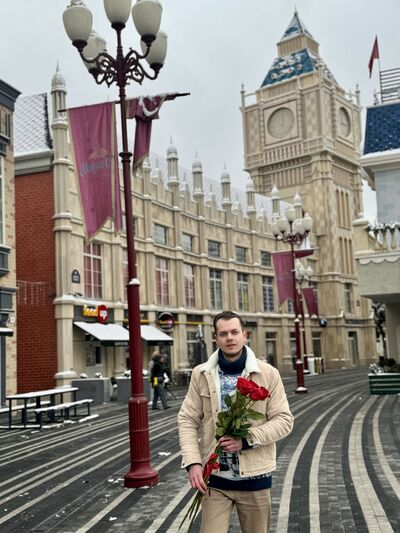  Gliwice,   , 27 ,   c 