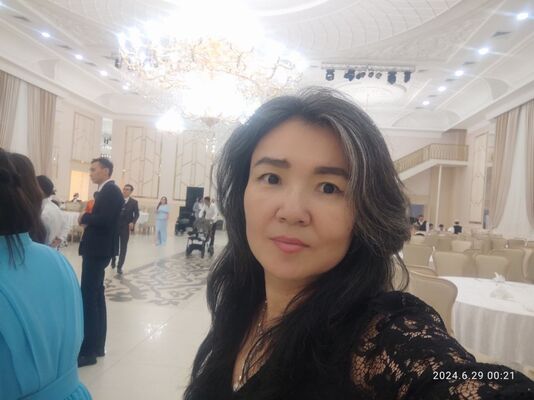  ,   Sara, 50 ,   c 
