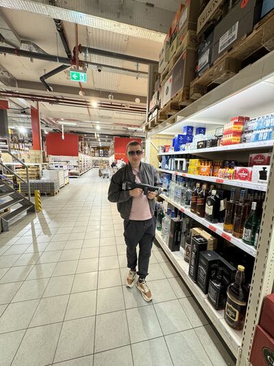  Le Mont-sur-Lausanne,   Illia, 30 ,   ,   , c , 