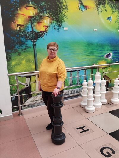  ,   Marina, 61 ,     , c 